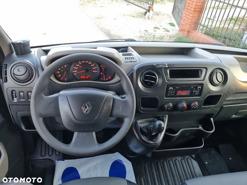 Renault Master - 32