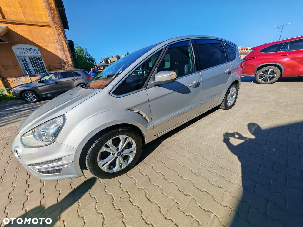 Ford S-Max 2.0 TDCi DPF Titanium - 32