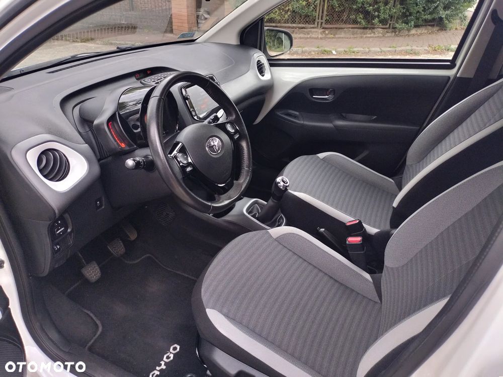 Toyota Aygo - 16