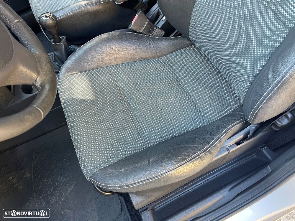 Opel Meriva 1.3 CDTI Cosmo - 26