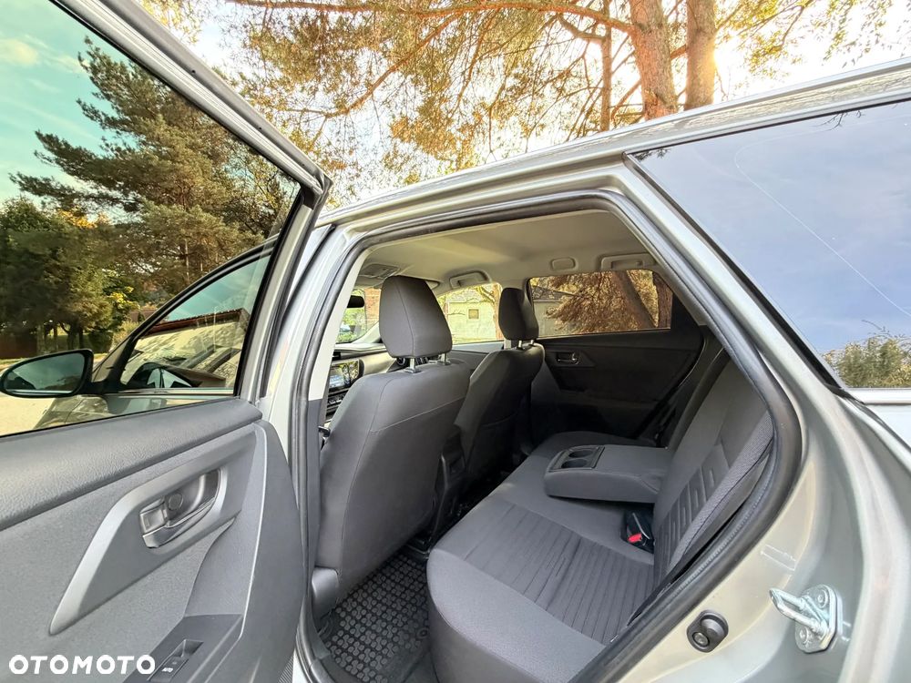Toyota Auris 1.6 D-4D Edition S+ - 23