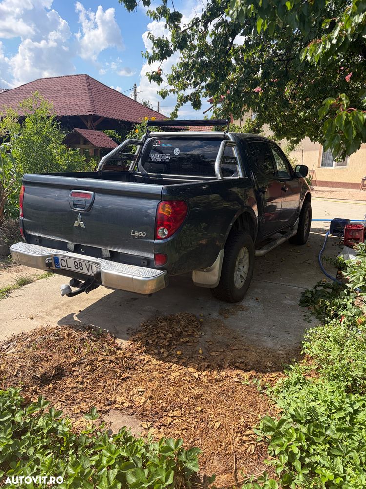 Mitsubishi L200 - 5