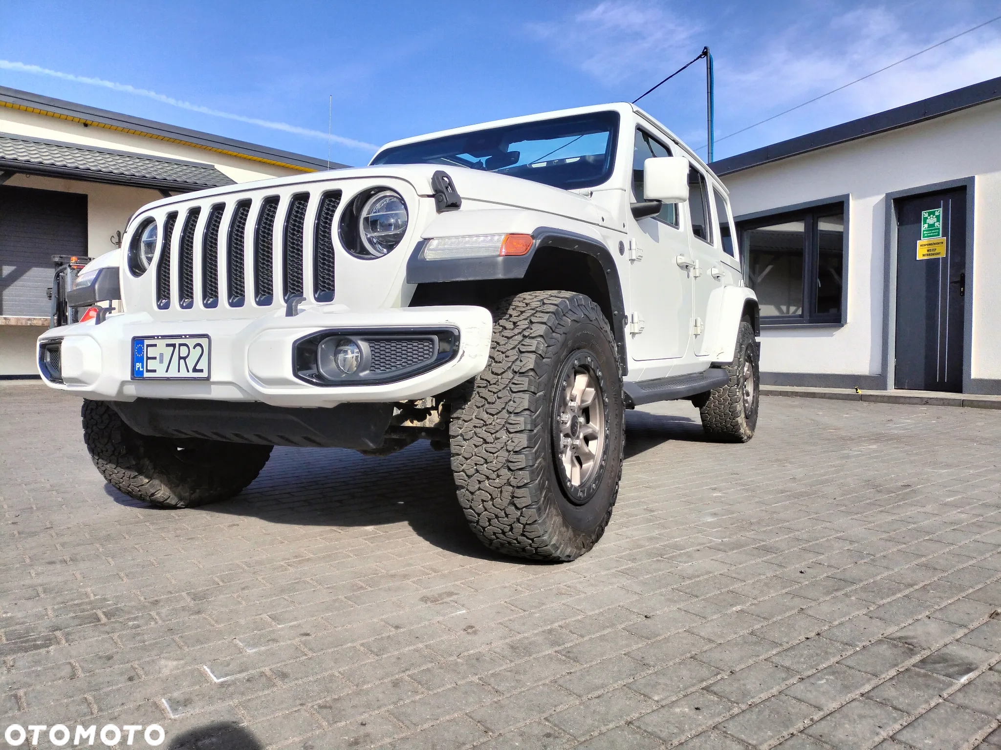 Jeep Wrangler - 4