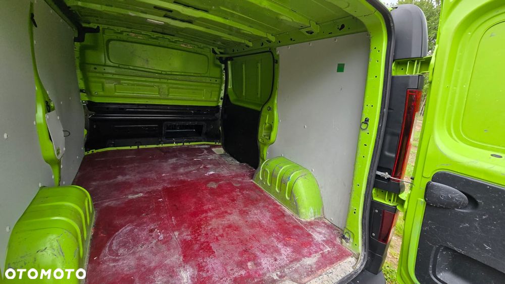 Renault Trafic - 13