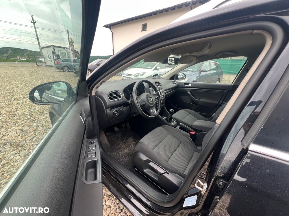 Volkswagen Golf 1.6 TDI DPF Comfortline - 11