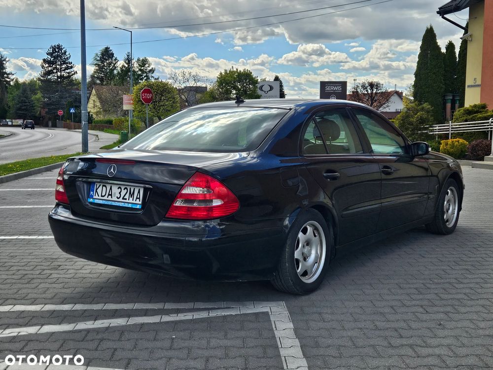 Mercedes-Benz Klasa E - 6