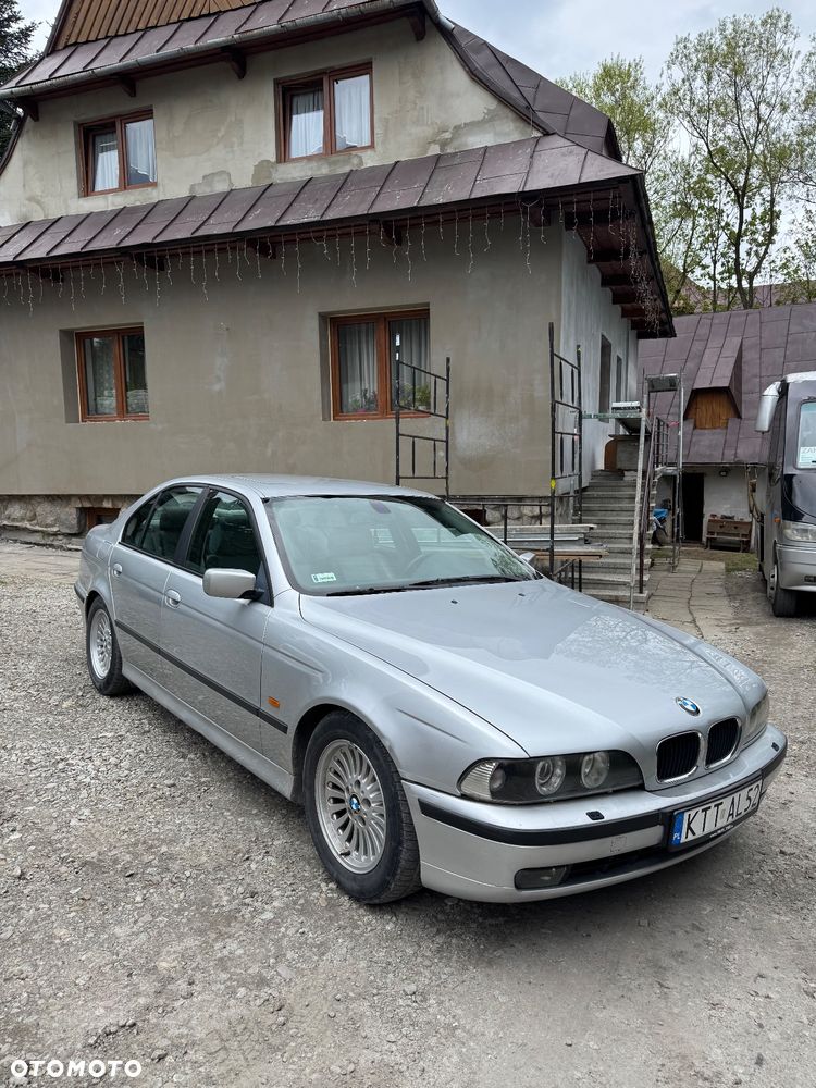 BMW 5