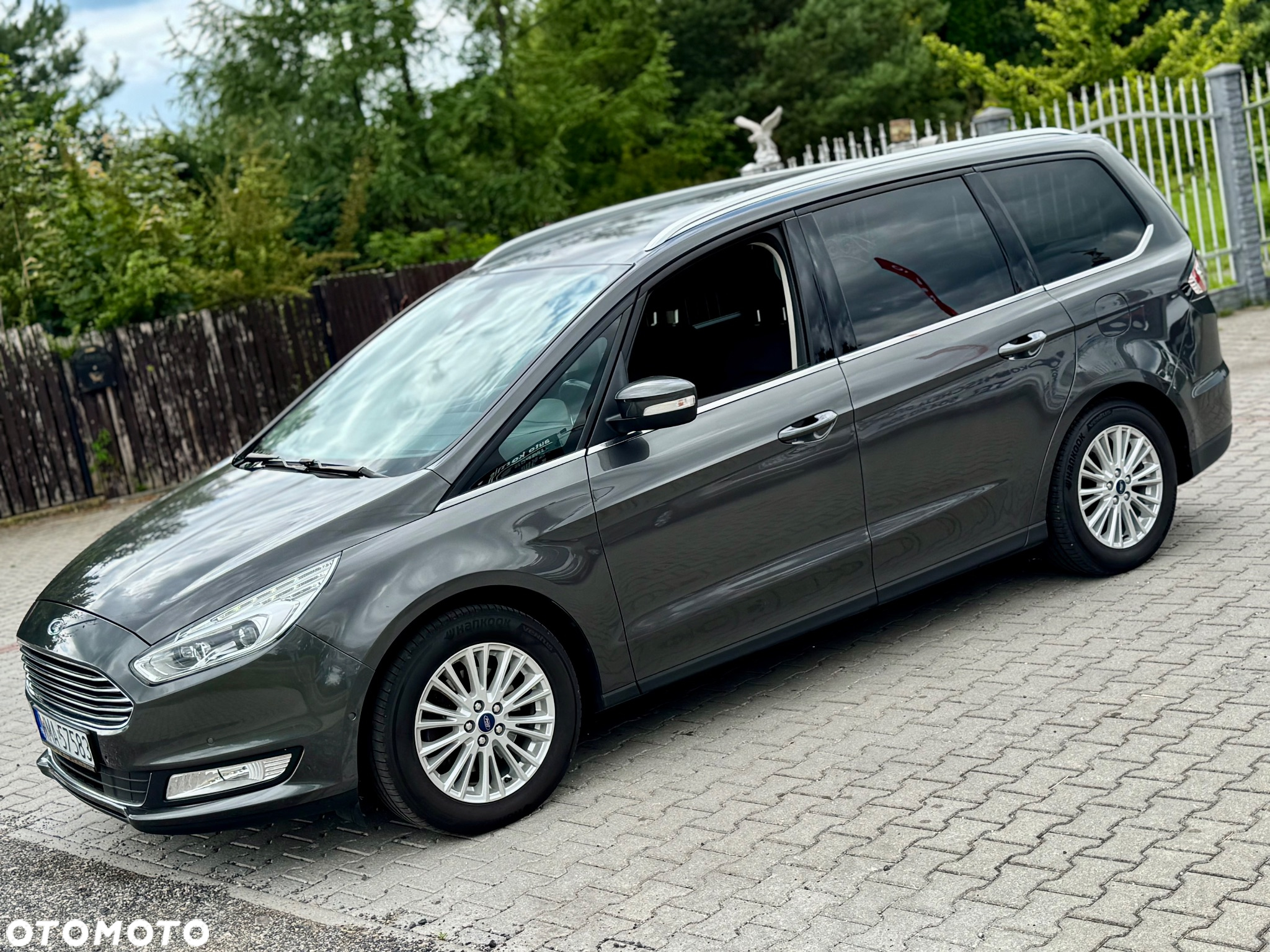Ford Galaxy 1.5 EcoBoost Titanium - 24