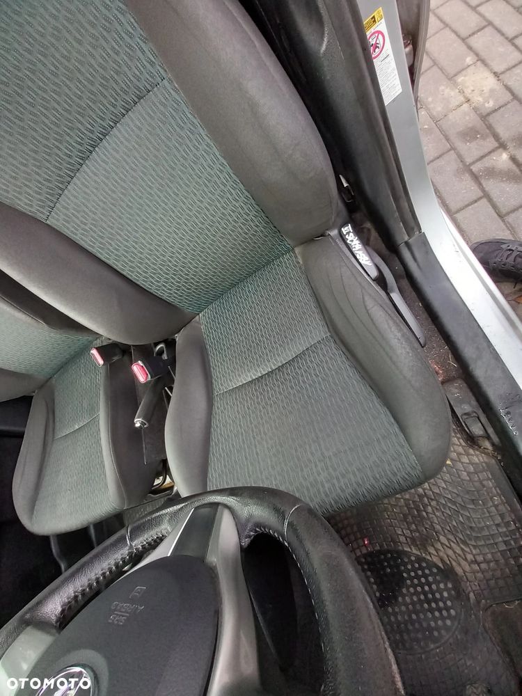 TOYOTA YARIS III FOTELE KANAPA KOMPLET - 3