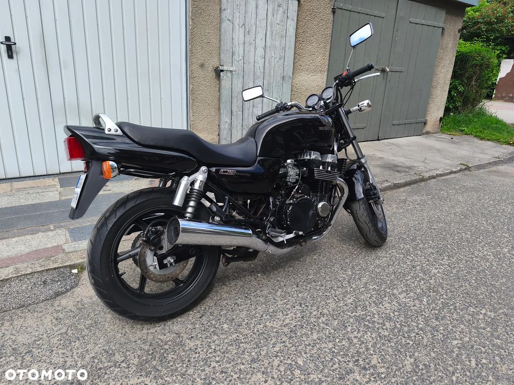 Honda CB - 2