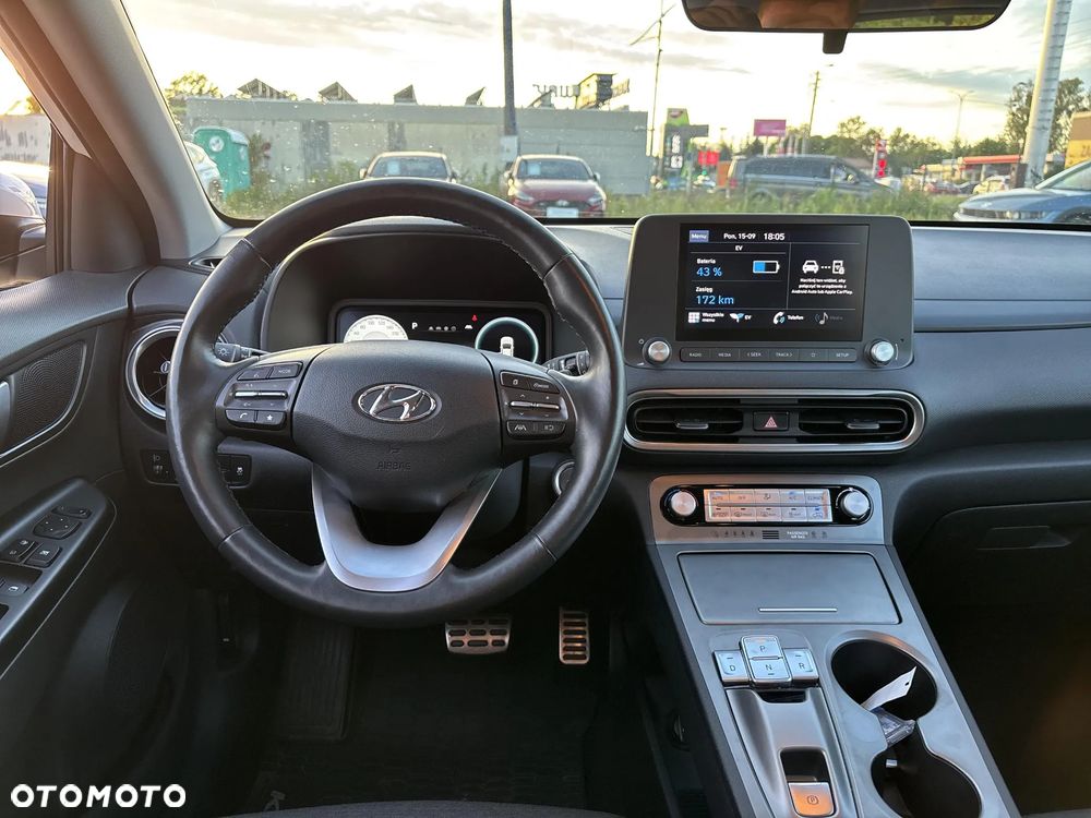 Hyundai Kona Electric 64kWh Modern - 15