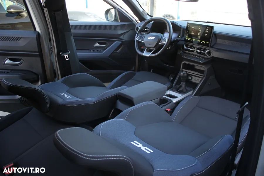 Dacia Duster mild hybrid 130 Journey - 17