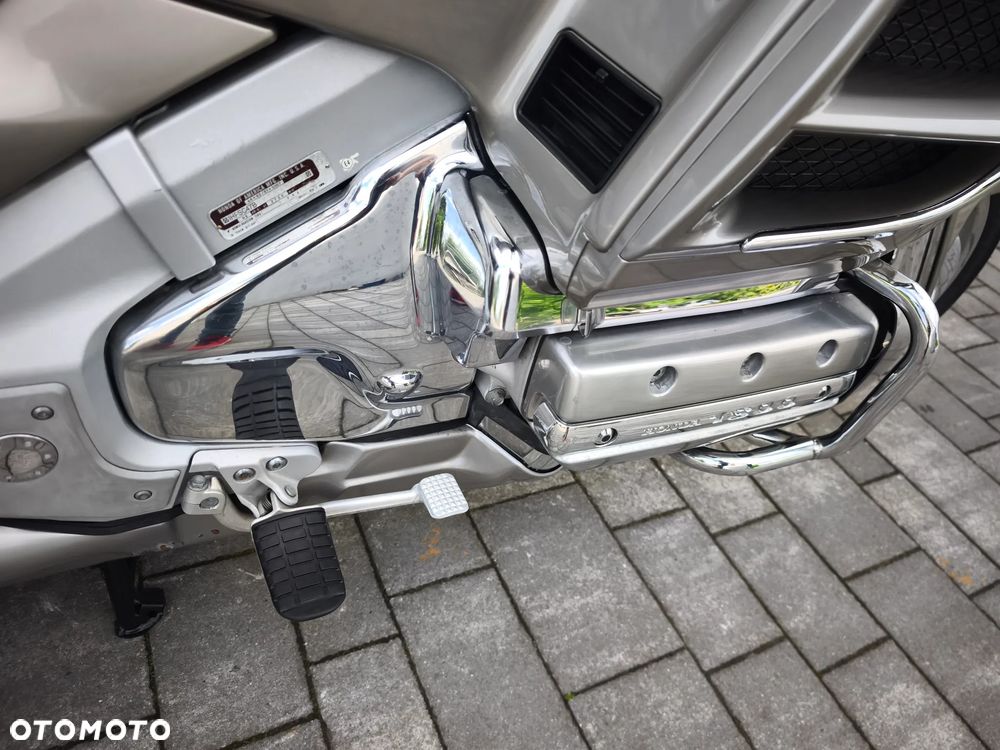 Honda GL - 20
