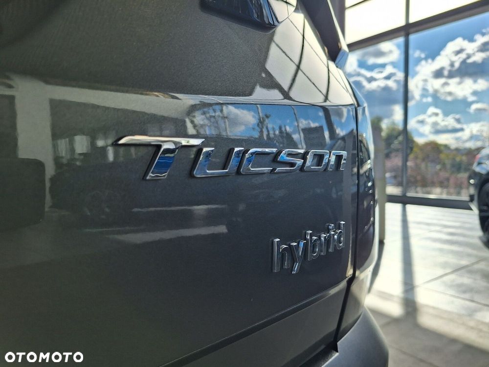 Hyundai Tucson 1.6 T-GDi HEV Executive 2WD - 11
