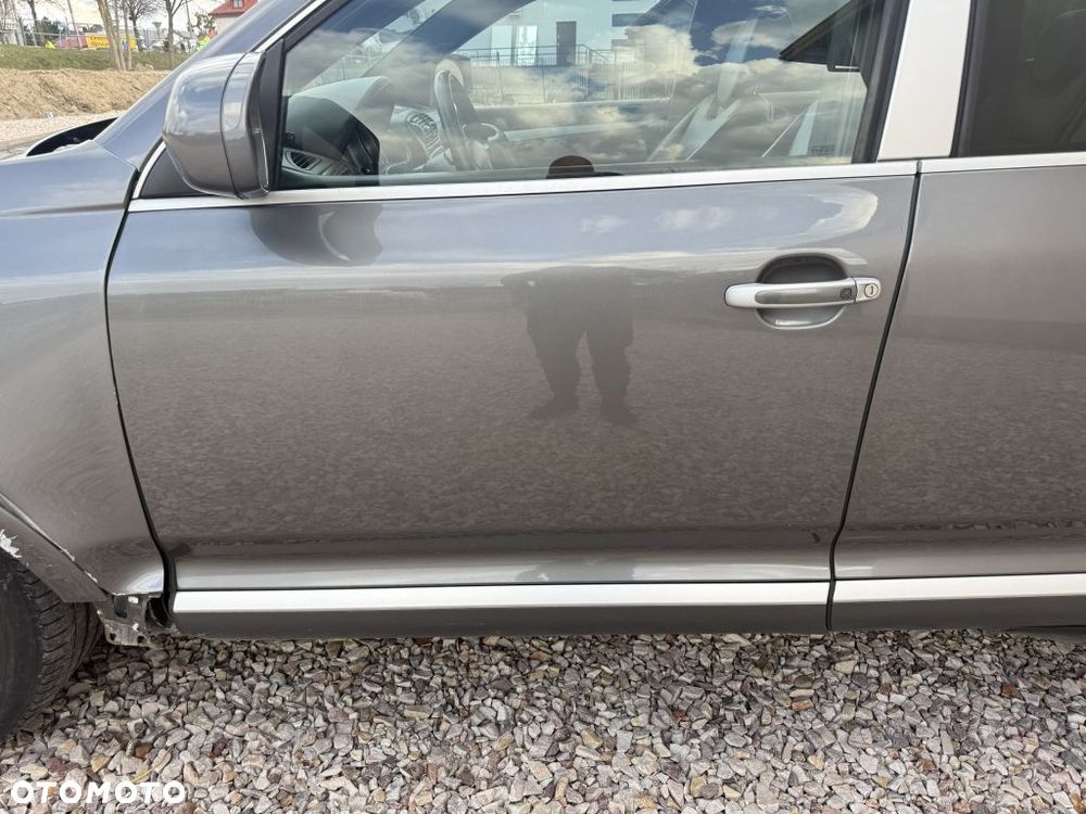 Porsche Cayenne Turbo - 10