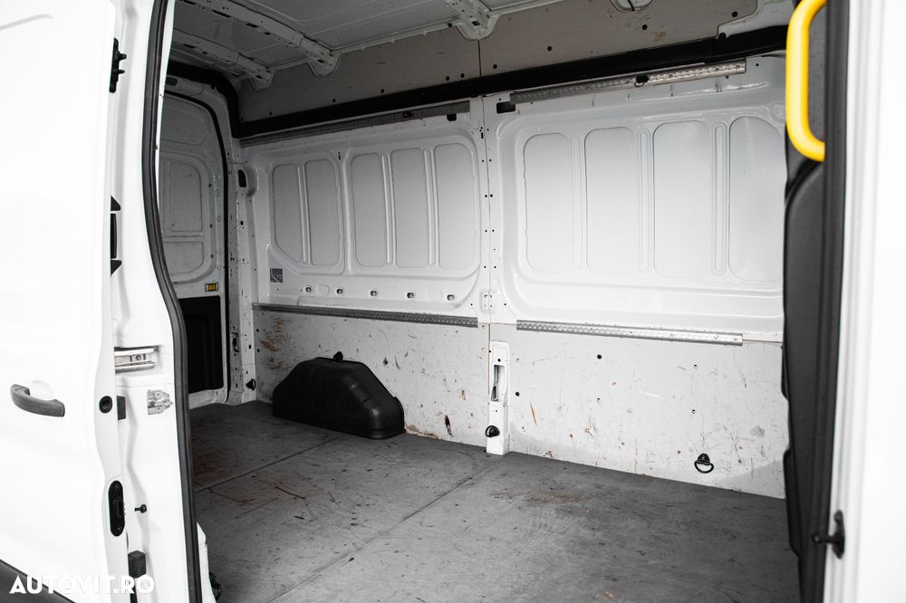 Ford Transit L2H2 - 20