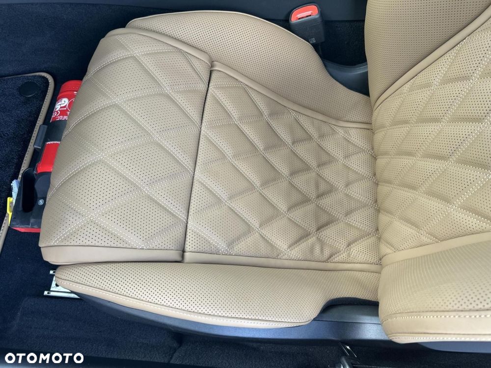 Mercedes-Benz AMG GT - 17