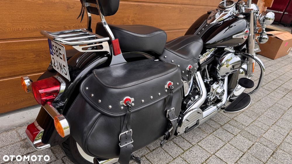 Harley-Davidson Softail Heritage Classic - 13