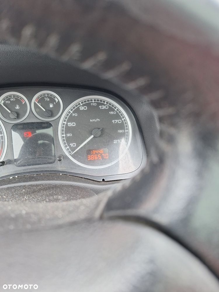 Peugeot 307 2.0 HDi Premium - 5