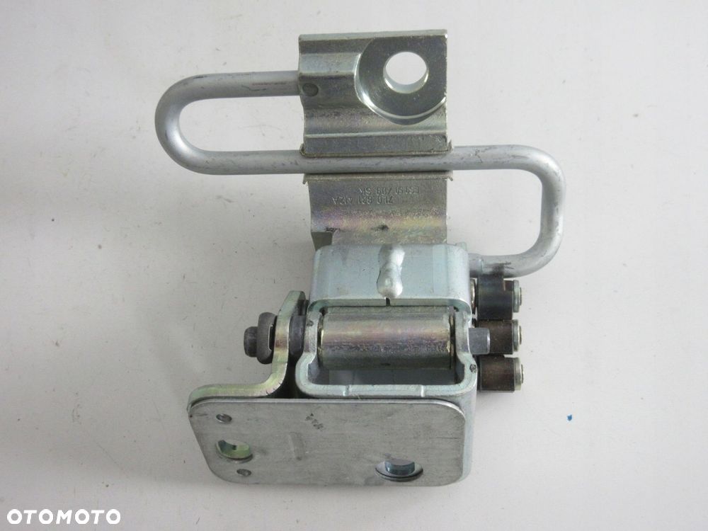 vw touareg 03- zawias drzwi prawy przód 4l0833412a - 2