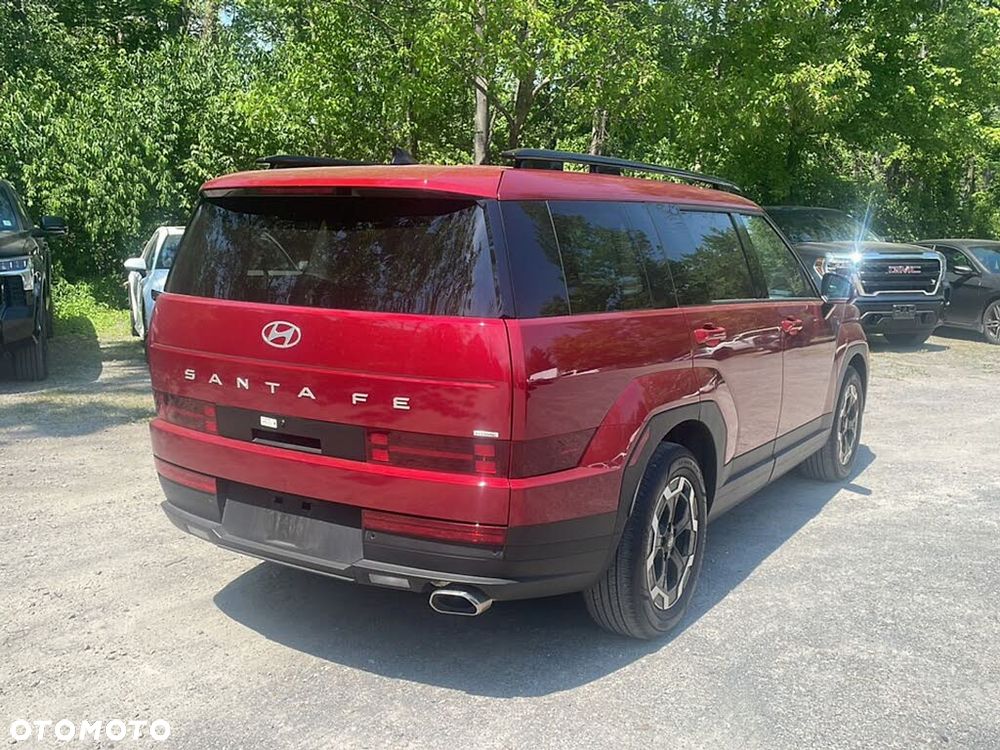 Hyundai Santa Fe - 4