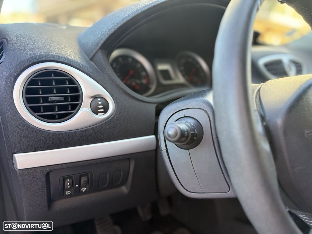 Renault Clio 1.2 TCE Sport - 11