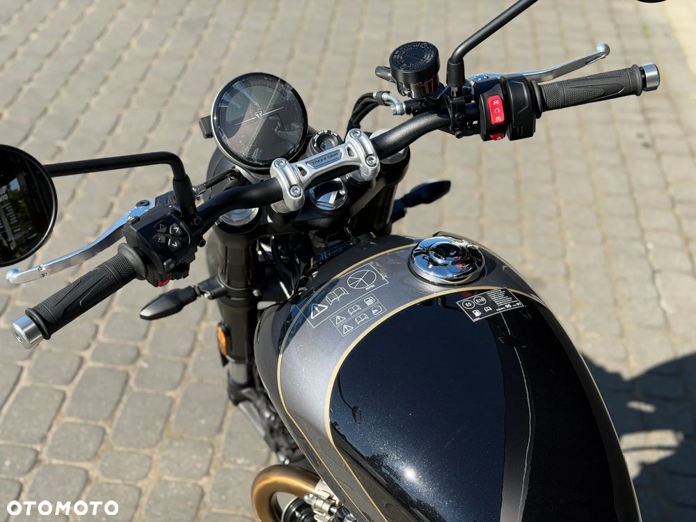 Triumph Speed Twin - 11