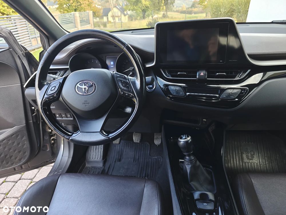Toyota C-HR - 6