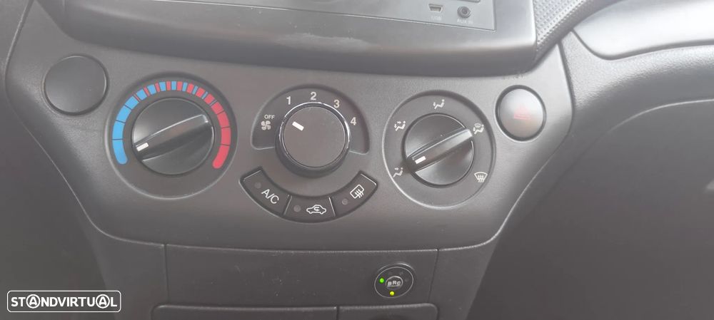 Chevrolet Aveo 1.2 LS Bi-Fuel - 20