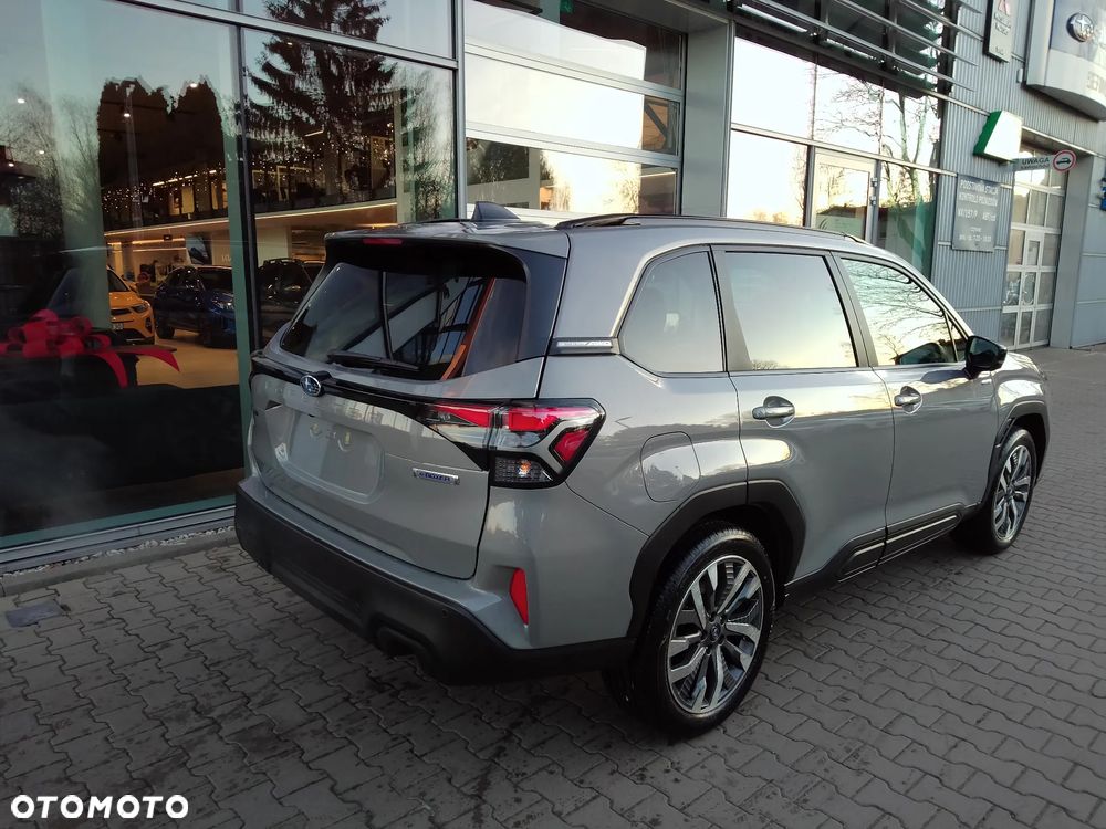 Subaru Forester 2.0i-L Platinum (EyeSight) Lineartronic - 4