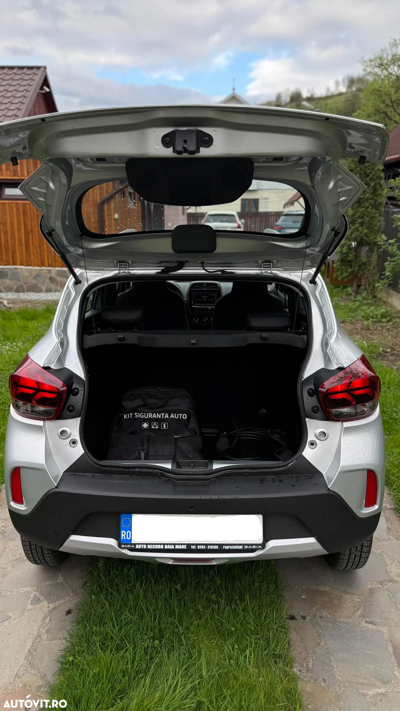 Dacia Spring Cargo Electric 45 (33kW) - 8