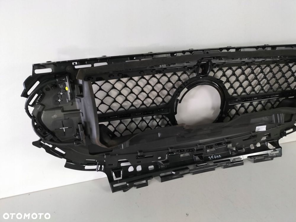 atrapa kratka grill mercedes e klasa w214 22- amg - 5