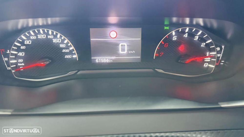 Peugeot 2008 1.2 PureTech Allure Pack - 14