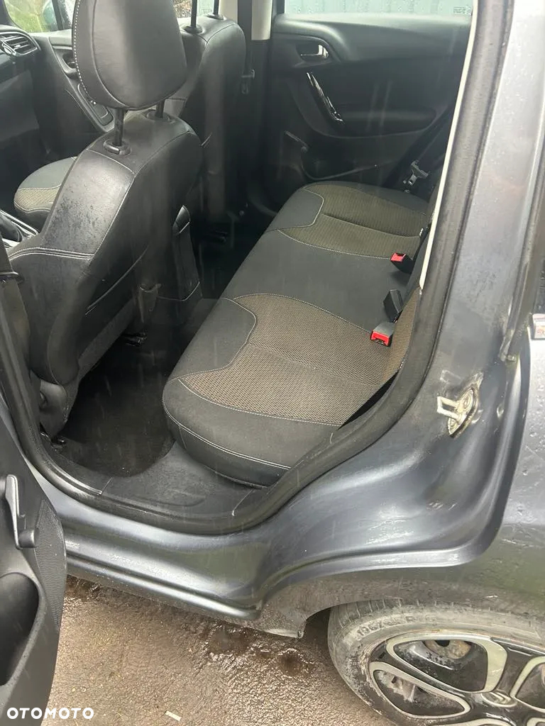 Citroën C3 1.6 e-HDi Exclusive - 13