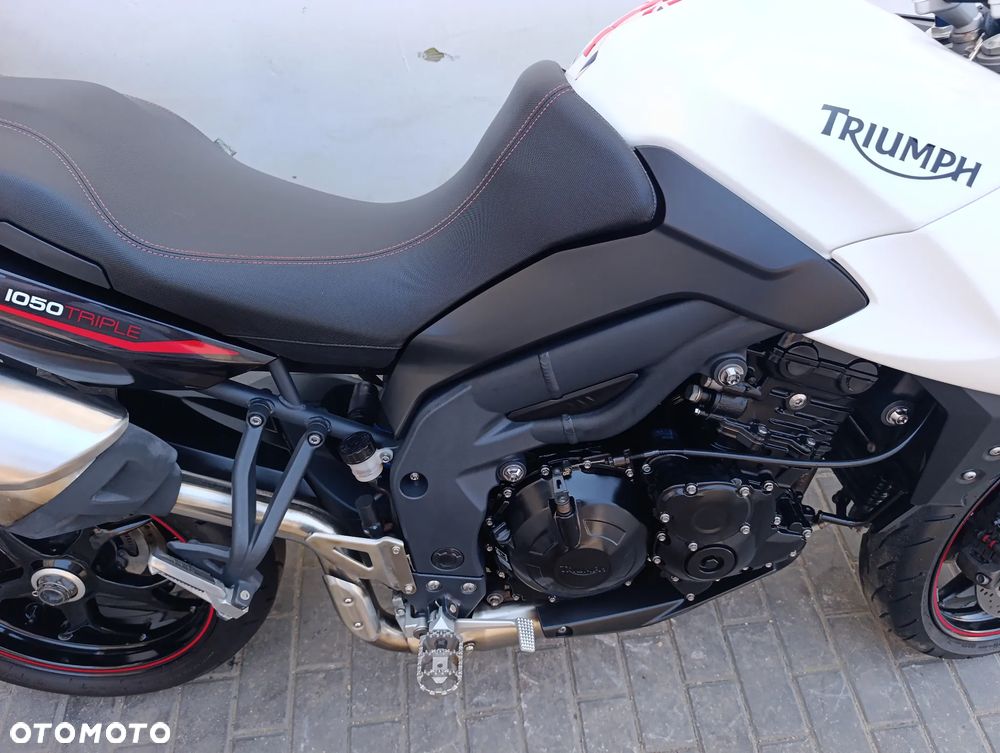 Triumph Tiger - 25