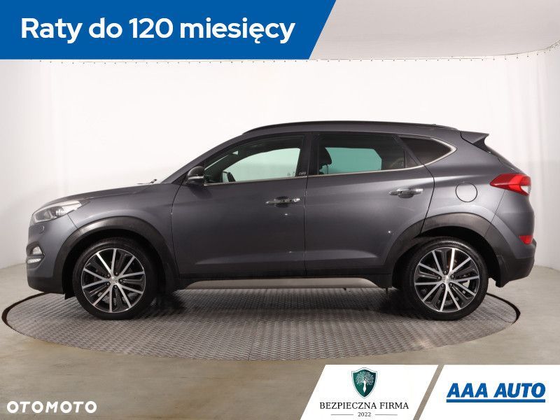 Hyundai Tucson - 4