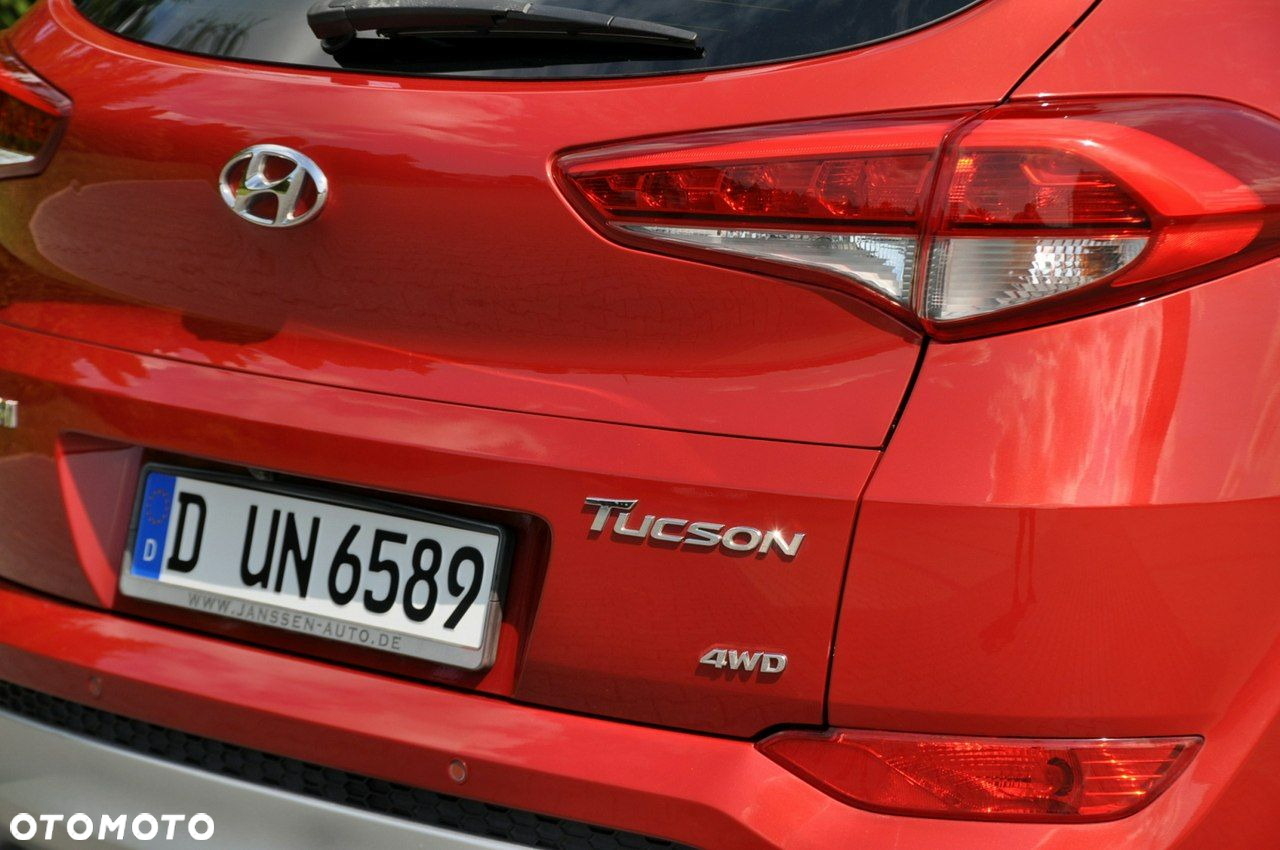 Hyundai Tucson - 16