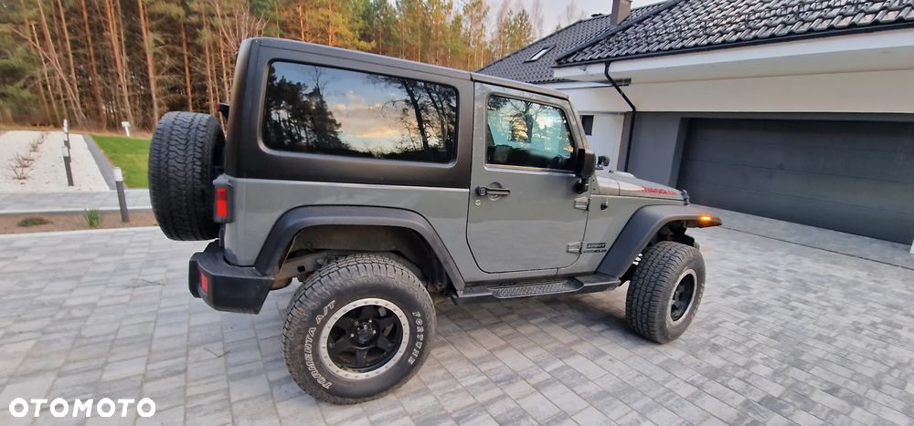 Jeep Wrangler - 10