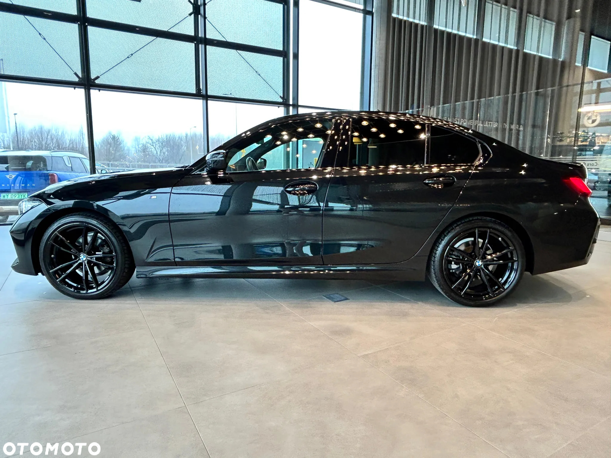 BMW Seria 3 318d M Sport - 4