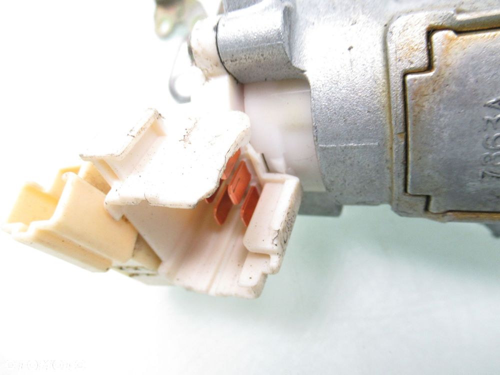 STACYJKA WKŁADKI TOYOTA YARIS I 45020521 - 8