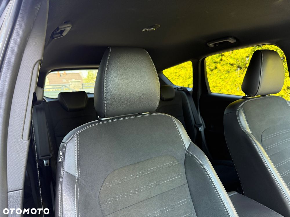 Ford Kuga 1.5 EcoBoost 2x4 ST-Line - 13