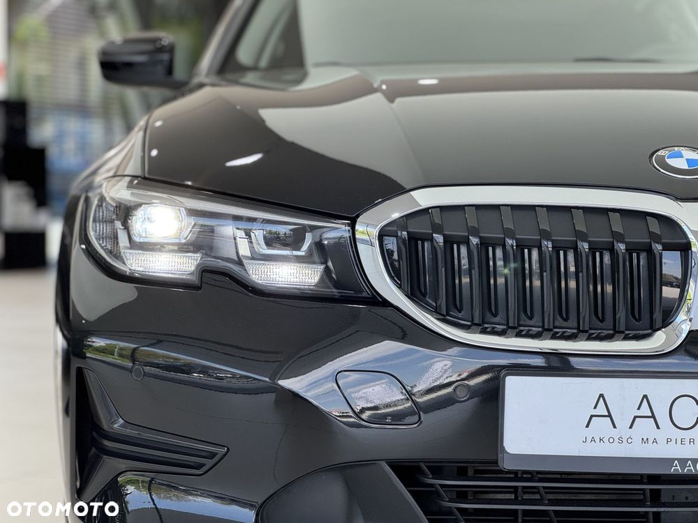 BMW Seria 3 318i Advantage - 39