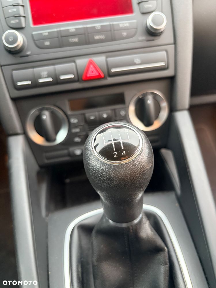 Toyota Corolla - 27