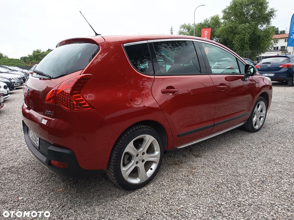 Peugeot 3008 HDi FAP 150 Allure - 11