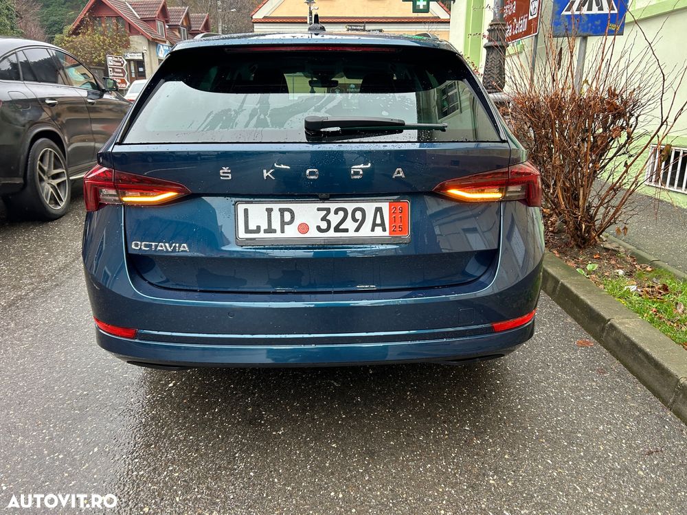 Skoda Octavia 2.0 TDI DSG Ambition - 26