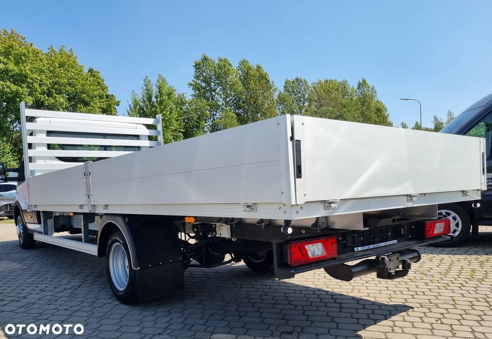 Ford Transit - 10