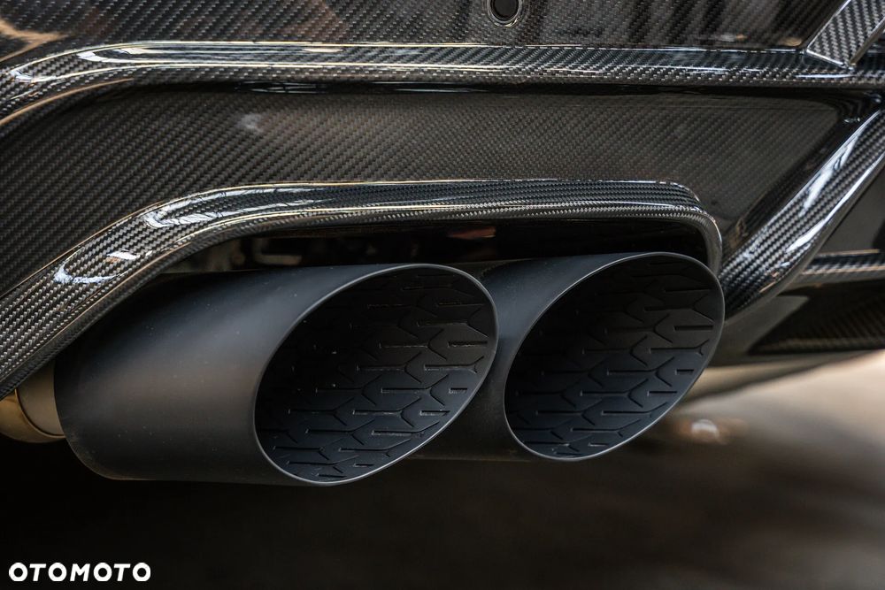 Lamborghini Urus - 21