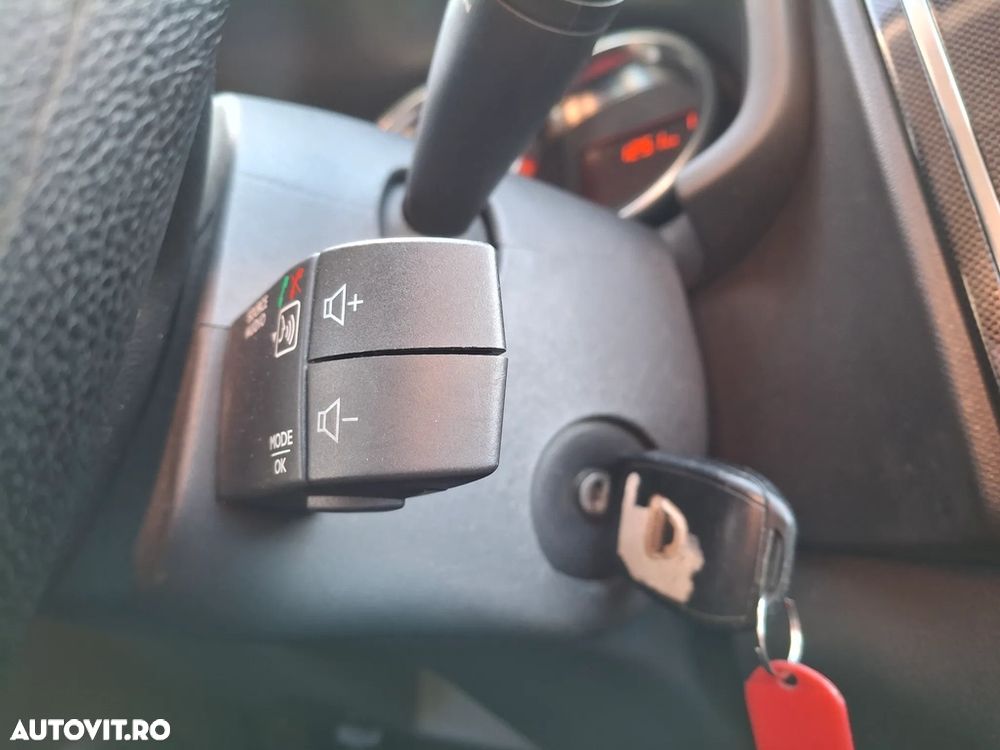 Dacia Logan 1.5 Blue dCi SL PLUS - 17