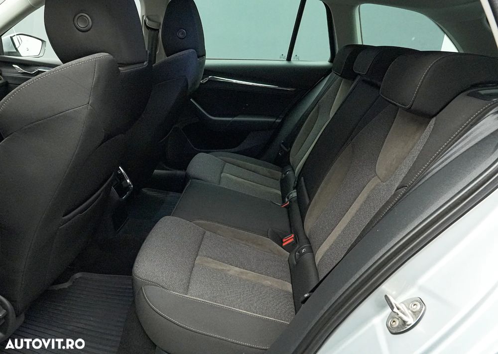 Skoda Octavia 2.0 TDI DSG 4X4 Scout First Edition - 15