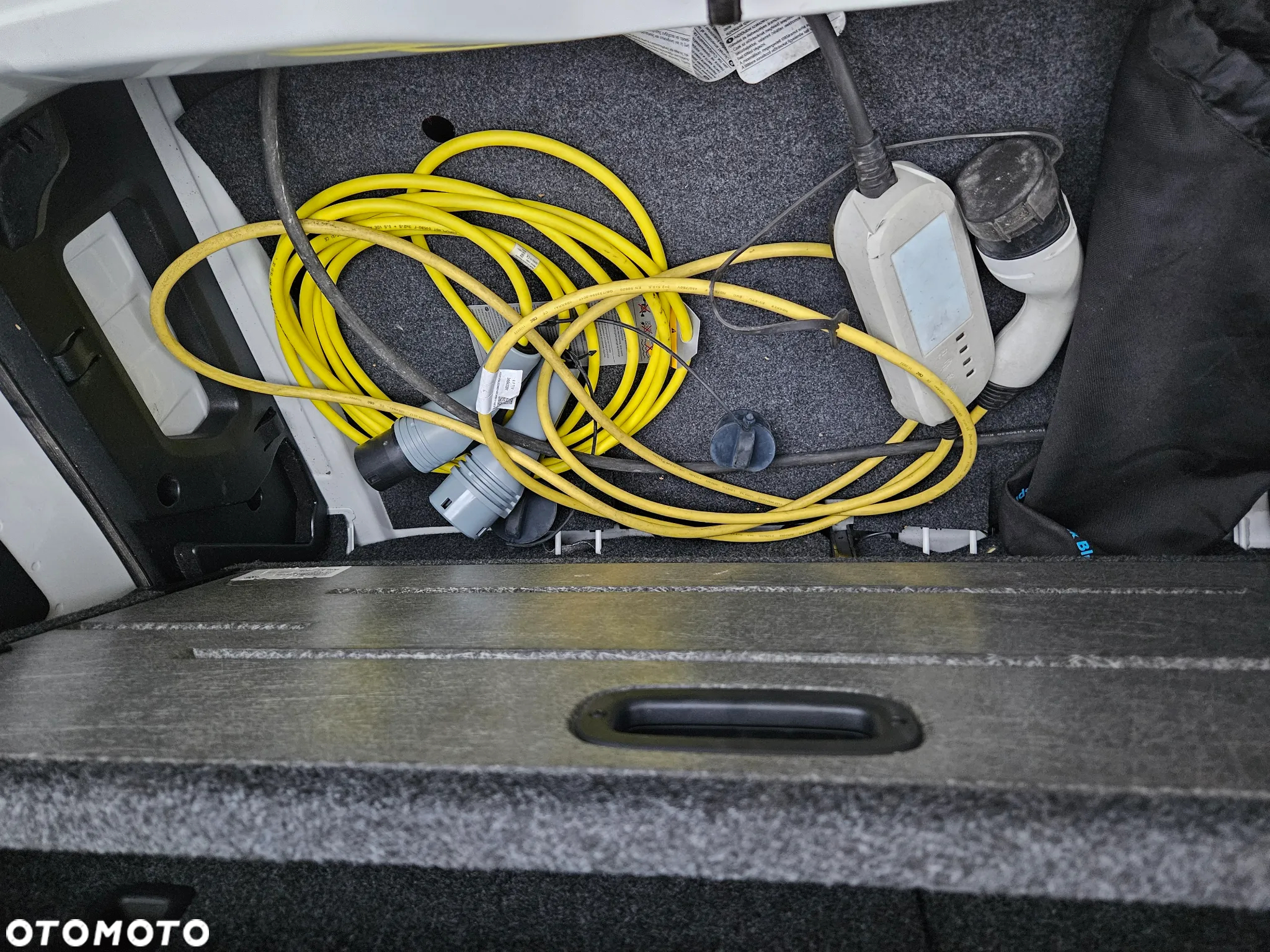 Volkswagen up! - 10